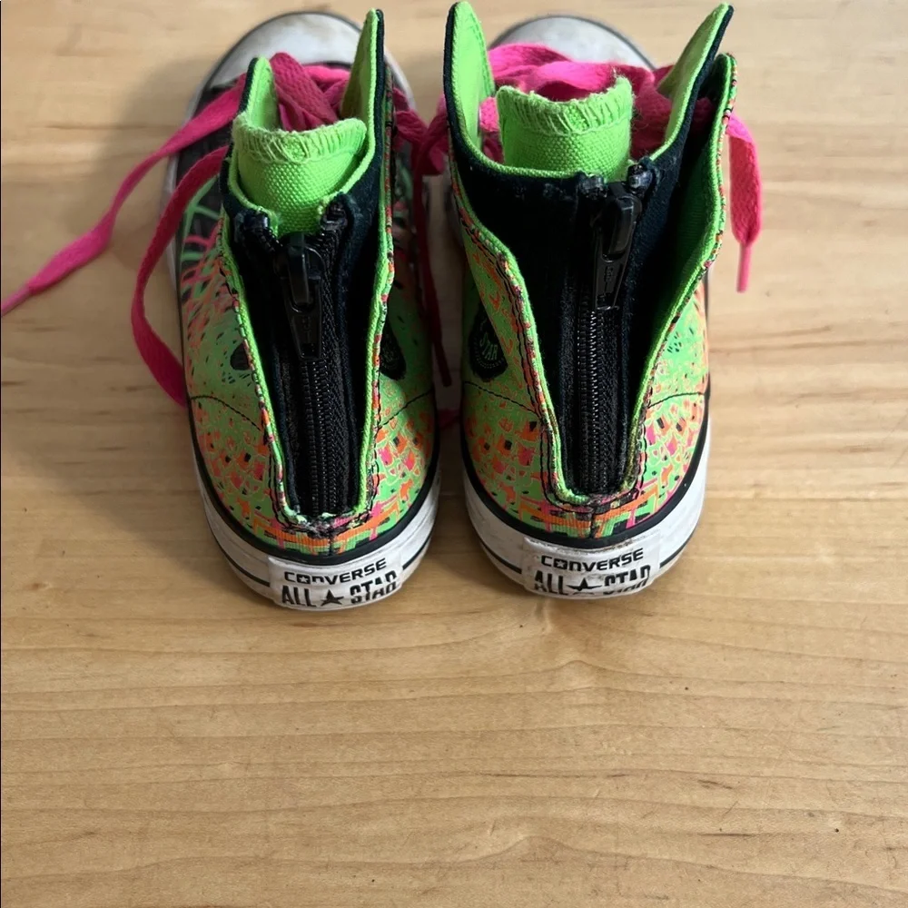 Kids High-Top Sneakers with Pink and Green Accents